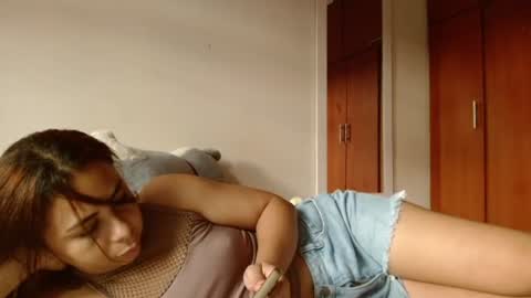 Snapshot of chiara_20 chatting on 06/11/26, 10:41 Airam online show from 06/11/26, 10:41