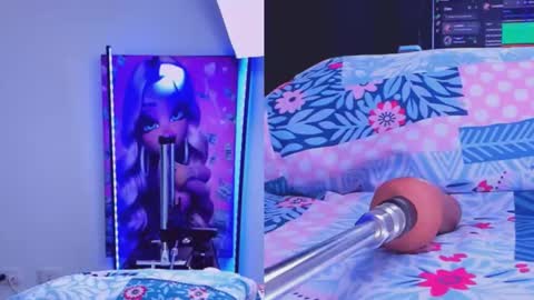 Snapshot of chiara_carter chatting on 02/01/25, 09:40 chiara online show from 02/01/25, 09:40