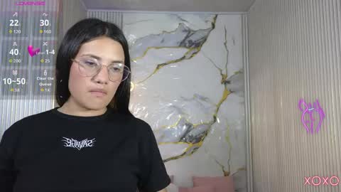 Snapshot of chiara_tay chatting on 04/14/26, 08:26 Chiara online show from 04/14/26, 08:26