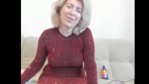 Snapshot of chicafortuna chatting on 08/01/26, 02:44 NBFG online show from 08/01/26, 02:44