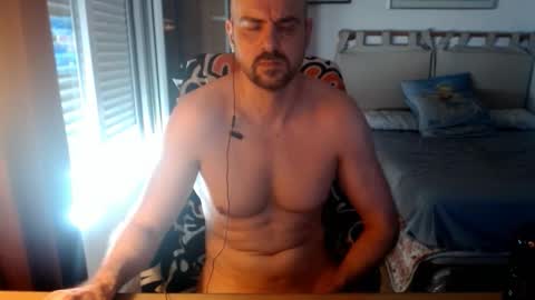 chicocam1983 online show from 09/13/25, 03:56