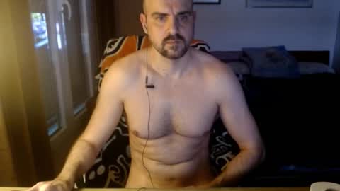 chicocam1983 online show from 01/18/26, 04:44