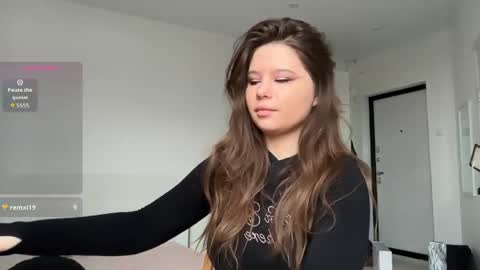 Snapshot of chiculya chatting on 04/03/26, 08:45 chiculya online show from 04/03/26, 08:45