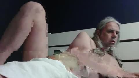 chiguitar online show from 12/08/24, 02:52