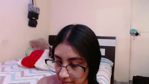  Valentina  online show from 10/30/25, 08:53