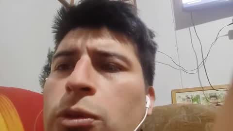 chilehot28 online show from 12/15/25, 01:10