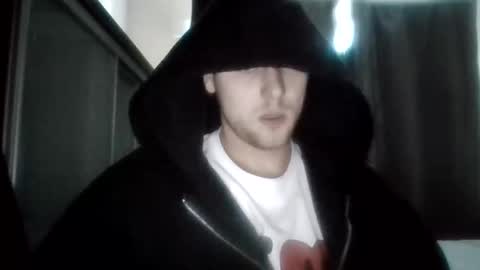 Snapshot of chiller832590 chatting on 11/15/25, 09:17 chiller832590 online show from 11/15/25, 09:17