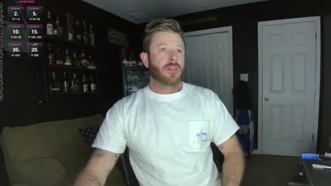 Snapshot of chillinthemosttt chatting on 01/14/25, 03:11 Chillinthemosttt online show from 01/14/25, 03:11