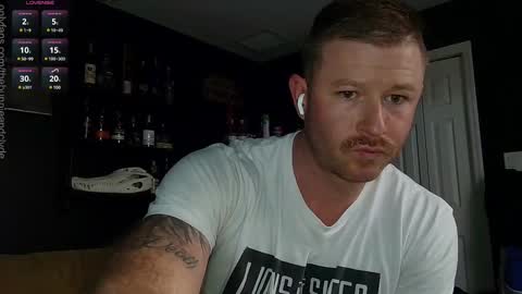 Snapshot of chillinthemosttt chatting on 02/28/25, 07:14 Chillinthemosttt online show from 02/28/25, 07:14