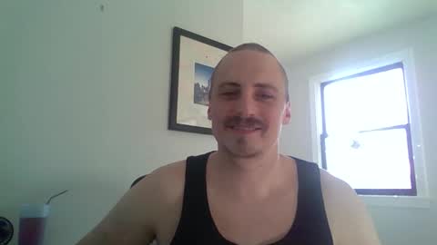 Chillsfguy online show from 12/17/25, 06:25