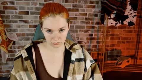 Bella online show from 10/27/25, 05:00