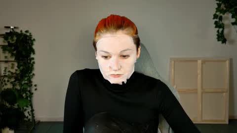 Bella online show from 11/07/25, 05:51