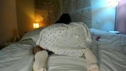 yoursensualparadise online show from 11/07/25, 07:36