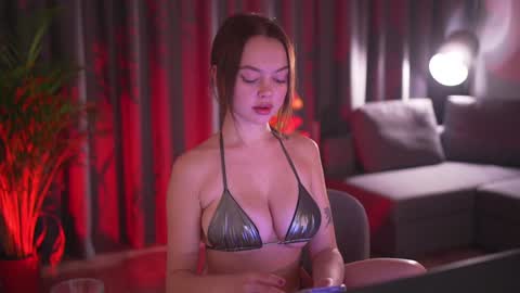 chillwithstacy online show from 02/05/25, 01:04