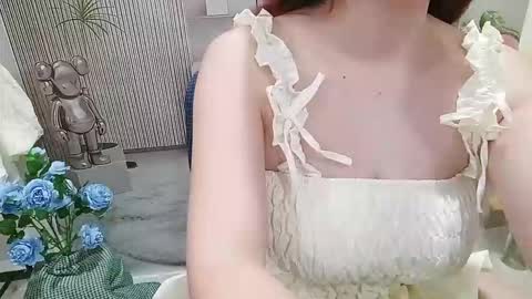 Jani online show from 10/17/25, 01:42