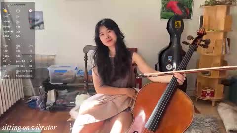 Snapshot of chiloschista chatting on 10/27/25, 03:49 judith online show from 10/27/25, 03:49