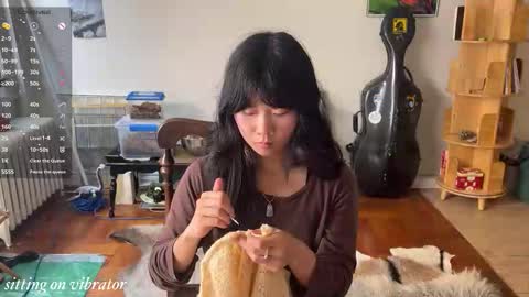 Snapshot of chiloschista chatting on 10/29/25, 05:04 judith online show from 10/29/25, 05:04