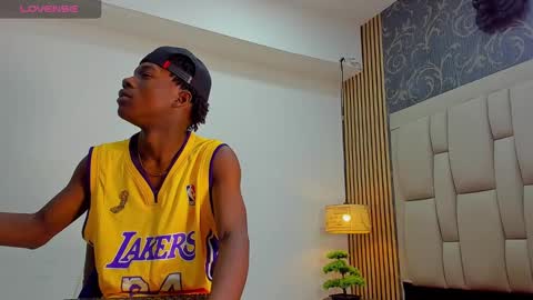 chimi88 online show from 03/10/25, 11:32