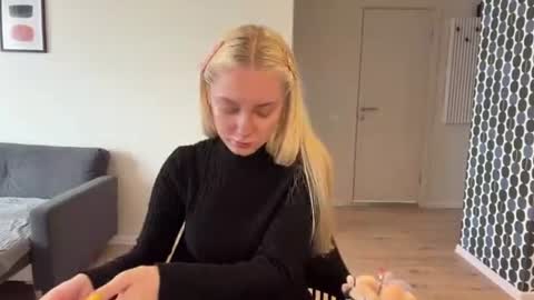 Chanelle online show from 07/09/26, 10:41