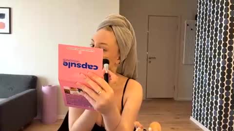 Chanelle online show from 07/24/26, 10:02
