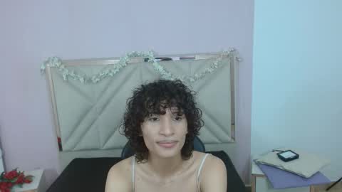 chipi_tay online show from 11/17/25, 07:19