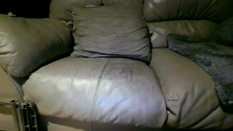 Snapshot of chippy70 chatting on 06/26/26, 04:06 chippy70 online show from 06/26/26, 04:06