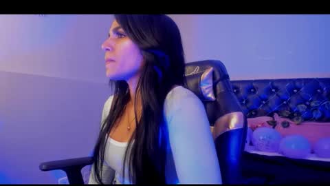 Carolina online show from 12/22/25, 11:18