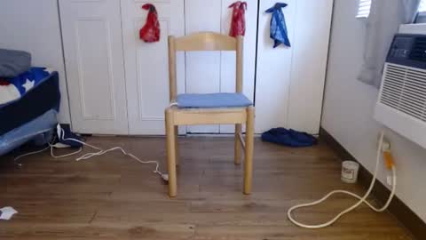 Snapshot of chitownsgod chatting on 12/17/24, 02:11 Antonio Brown online show from 12/17/24, 02:11