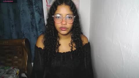 chleo_rosse online show from 12/22/25, 01:08