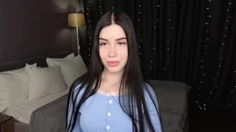 Snapshot of chloe___davis chatting on 01/12/26, 12:16 Chloe online show from 01/12/26, 12:16