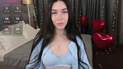 Snapshot of chloe___davis chatting on 02/14/26, 12:29 Chloe online show from 02/14/26, 12:29