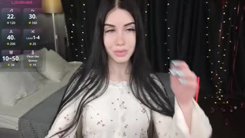 Snapshot of chloe___davis chatting on 03/01/26, 12:12 Chloe online show from 03/01/26, 12:12