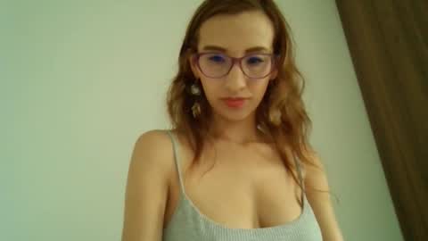 Snapshot of chloe_bitelly chatting on 02/19/26, 08:16 Chloe Bitelly online show from 02/19/26, 08:16