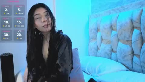 Snapshot of chloe_bluee_ chatting on 05/09/26, 11:04 chloe_bluee_ online show from 05/09/26, 11:04