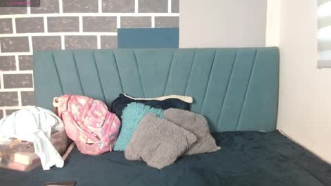 Abby 19 years online show from 03/29/26, 03:12