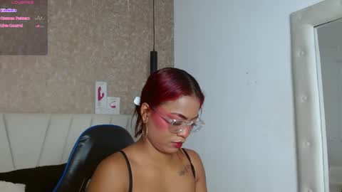 Snapshot of chloe_brownn1 chatting on 04/25/26, 05:43 Abby 19 years online show from 04/25/26, 05:43