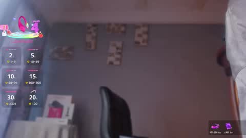 Snapshot of chloe_cooperr chatting on 11/02/25, 08:11 chloe_cooperr online show from 11/02/25, 08:11