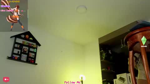 chloe_cooperr online show from 06/10/26, 12:55