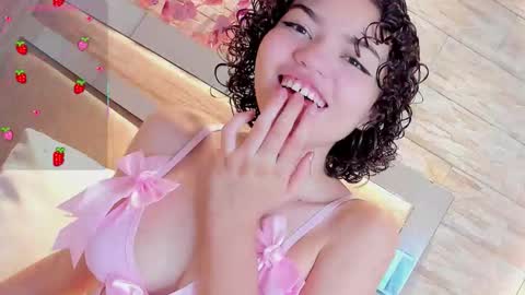 chloe online show from 02/19/26, 10:44