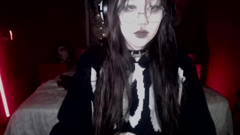 chloe_crystall_killer online show from 10/09/25, 12:03