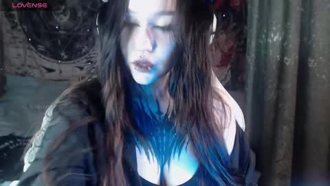 Snapshot of chloe_crystall_killer chatting on 05/21/26, 10:55 chloe_crystall_killer online show from 05/21/26, 10:55