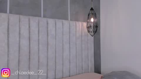 Snapshot of chloe_dee_ chatting on 01/27/25, 02:02 Chloe online show from 01/27/25, 02:02