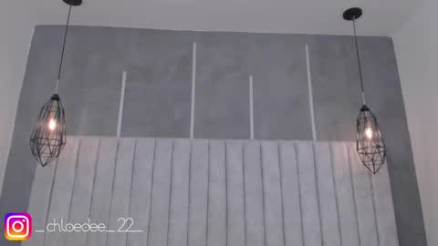 Snapshot of chloe_dee_ chatting on 03/02/25, 10:56 Chloe online show from 03/02/25, 10:56