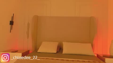 Chloe online show from 02/12/26, 10:54