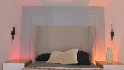 Chloe online show from 03/06/26, 12:12