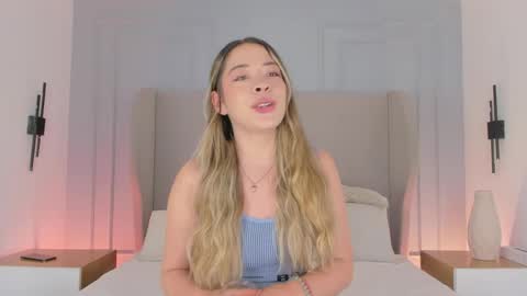 Snapshot of chloe_dee_ chatting on 06/02/26, 11:56 Chloe online show from 06/02/26, 11:56