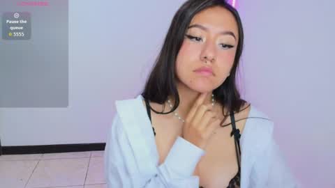 chloe_desire11 online show from 06/15/26, 11:23
