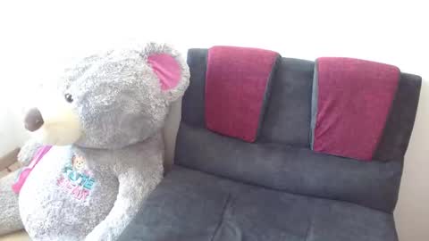 Snapshot of chloe_dolce chatting on 09/24/25, 02:53 chloe_dolce online show from 09/24/25, 02:53