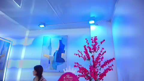 Snapshot of chloe_dolly chatting on 02/25/26, 11:20 Chloe online show from 02/25/26, 11:20