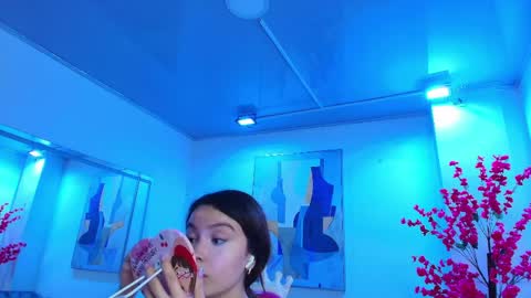 Chloe online show from 03/31/26, 11:10